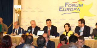 Pedro Sánchez huele a defunción. FOTO: nuevaeconomiaforum.org