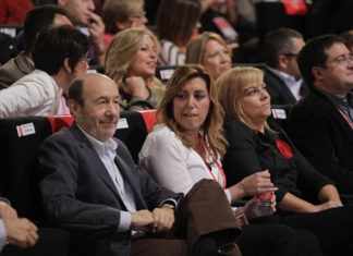 PSOE: ¿abstención o gran coalición? PSOE celebra aniversario de la agrupación socialista Alcalá de los Gazules (Cádiz) | FOTO: ELDIARIO.ES