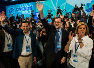 El Gobierno celebra la libertad de Puigdemont y el master de Cifuentes Convención del PP en Sevilla