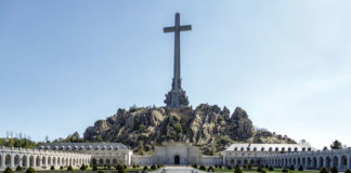 Ni desenterramos a Franco, ni enterramos a Espinete