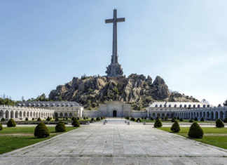 Ni desenterramos a Franco, ni enterramos a Espinete Ni desenterramos a Franco, ni enterramos a Espinete