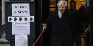 Arrolló Boris Johnson, vuelve la niebla al canal y el continente a sus peleas