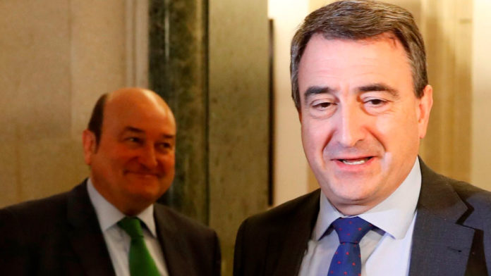 Favor del PNV al PSOE, o granujada Favor del PNV al PSOE, o granujada
