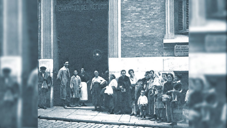La Hermandad del Refugio en la Corredera Baja de San Pablo en 1928