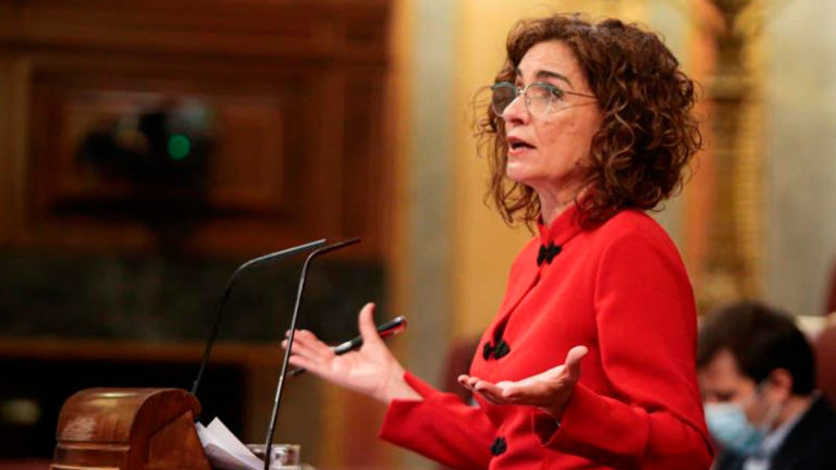 La ministra de Hacienda contra unos Presupuestos Generales del Estado de consenso