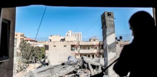 Revista a las murallas después de la batalla