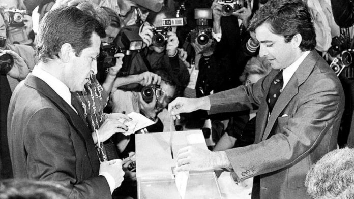 Las elecciones de 1977 Las elecciones de 1977