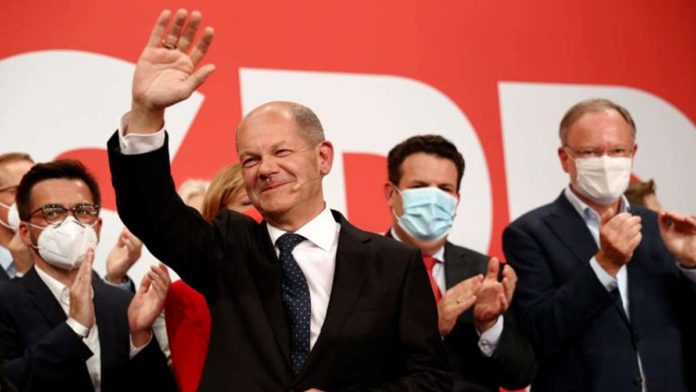 Los socialistas ganan las elecciones aun ganando la CDU la urna de los distritos Los socialistas ganan las elecciones aun ganando la CDU la urna de los distritos