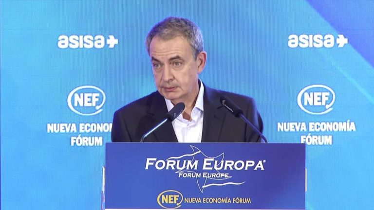 Bajar a Madrid, al Ritz, desde unas zapatillas