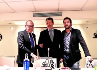 Nicolás Redondo, Julián Quirós y Jorge Bustos (Izda a Dcha). FOTO: Ángel de Antonio | ABC