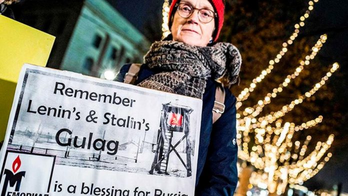 remember-lenin-stalin