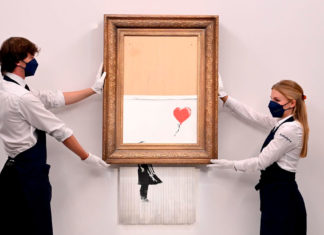 La obra 'Love is in the bin' de Banksy