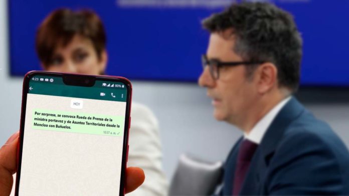 Ministra AA.TT. en Moncloa con buñuelos