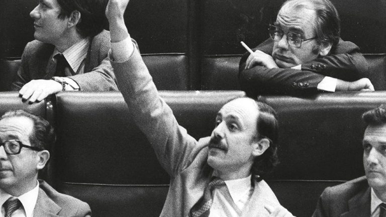 Otra mirada a la Transición