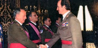 Casinello saluda al rey Juan Carlos