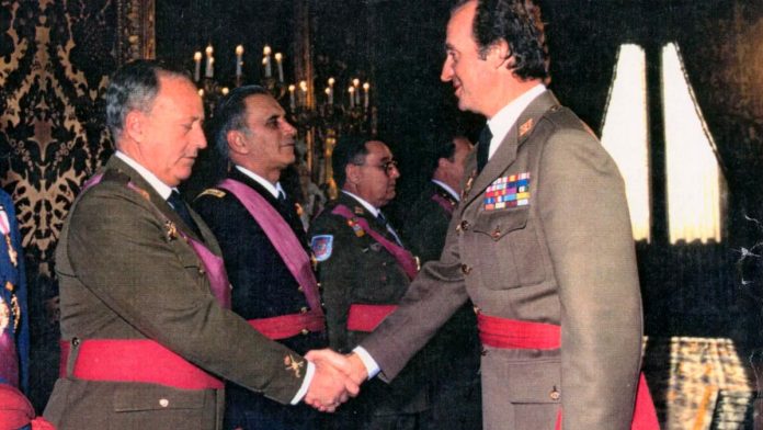 Casinello saluda al rey Juan Carlos Casinello saluda al rey Juan Carlos