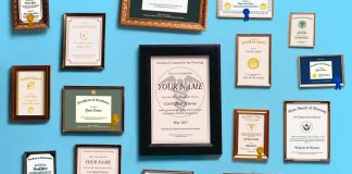 Papá te falsifica el título Papá te falsifica el título